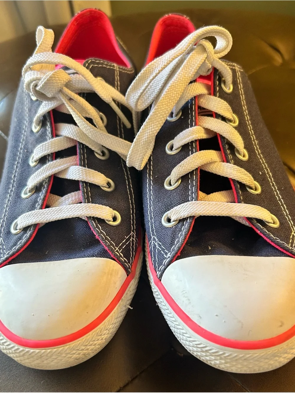 Converse classic low